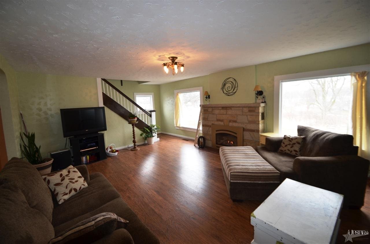 7529 E Leighty Rd, Kendallville, IN 46755 photo 10