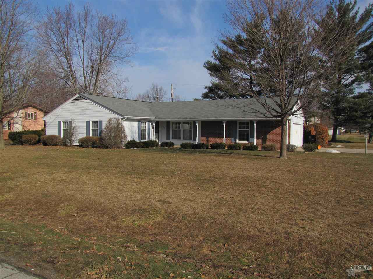 2727 Dellview Dr, Fort Wayne, IN 46816 photo 1