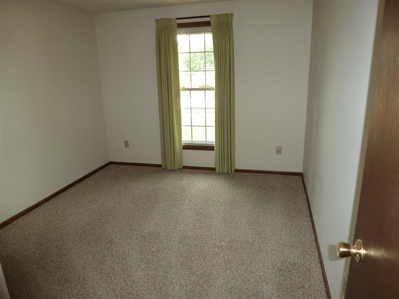 5732 Lancashire Ct, Fort Wayne, IN 46825 photo 22