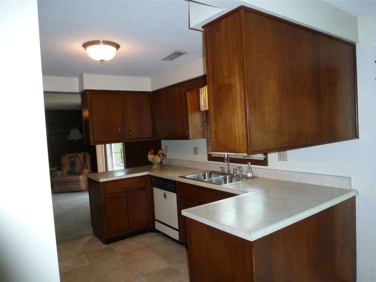 5732 Lancashire Ct, Fort Wayne, IN 46825 photo 11
