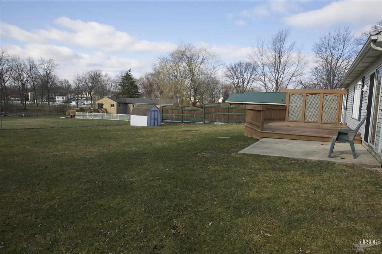 2017 Sundown Ln, Fort Wayne, IN 46808 photo 3