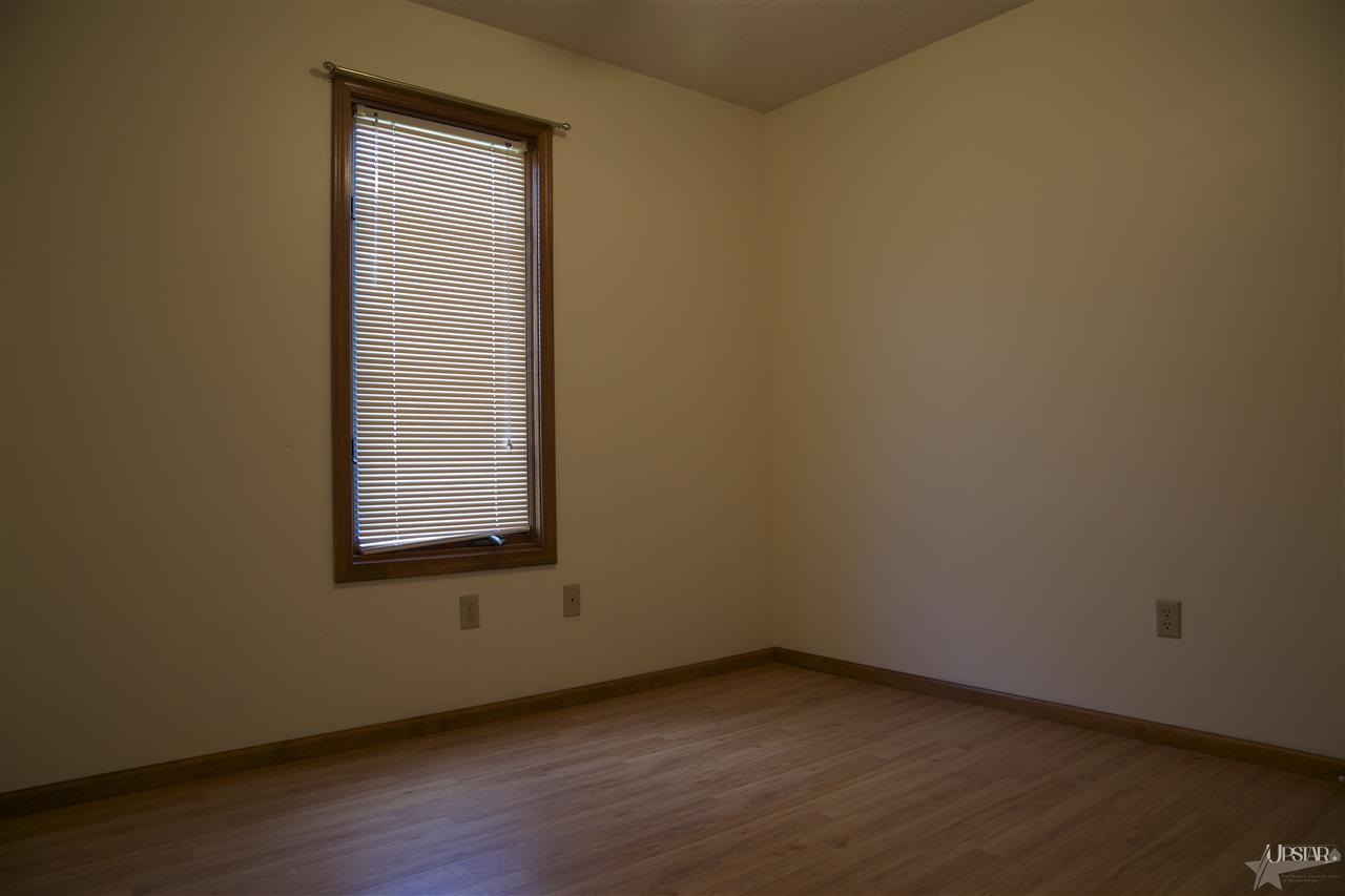 2017 Sundown Ln, Fort Wayne, IN 46808 photo 8