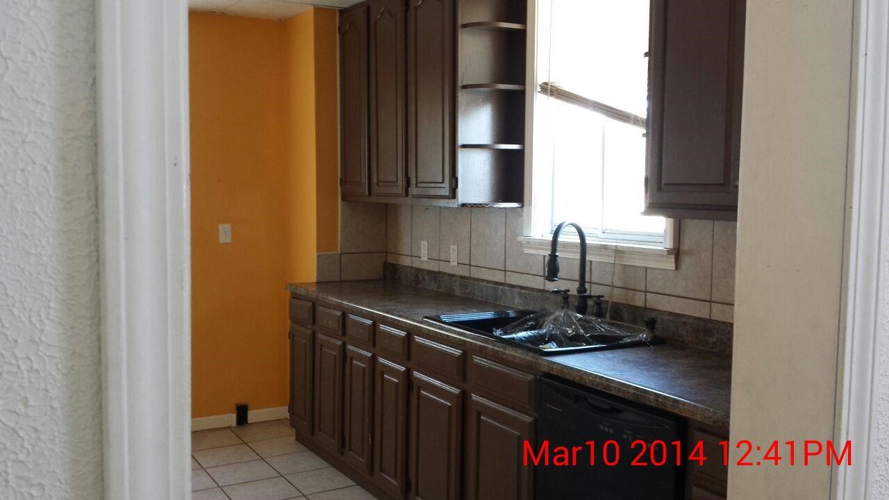 1617 Chapin St, South Bend, IN 46613 photo 12