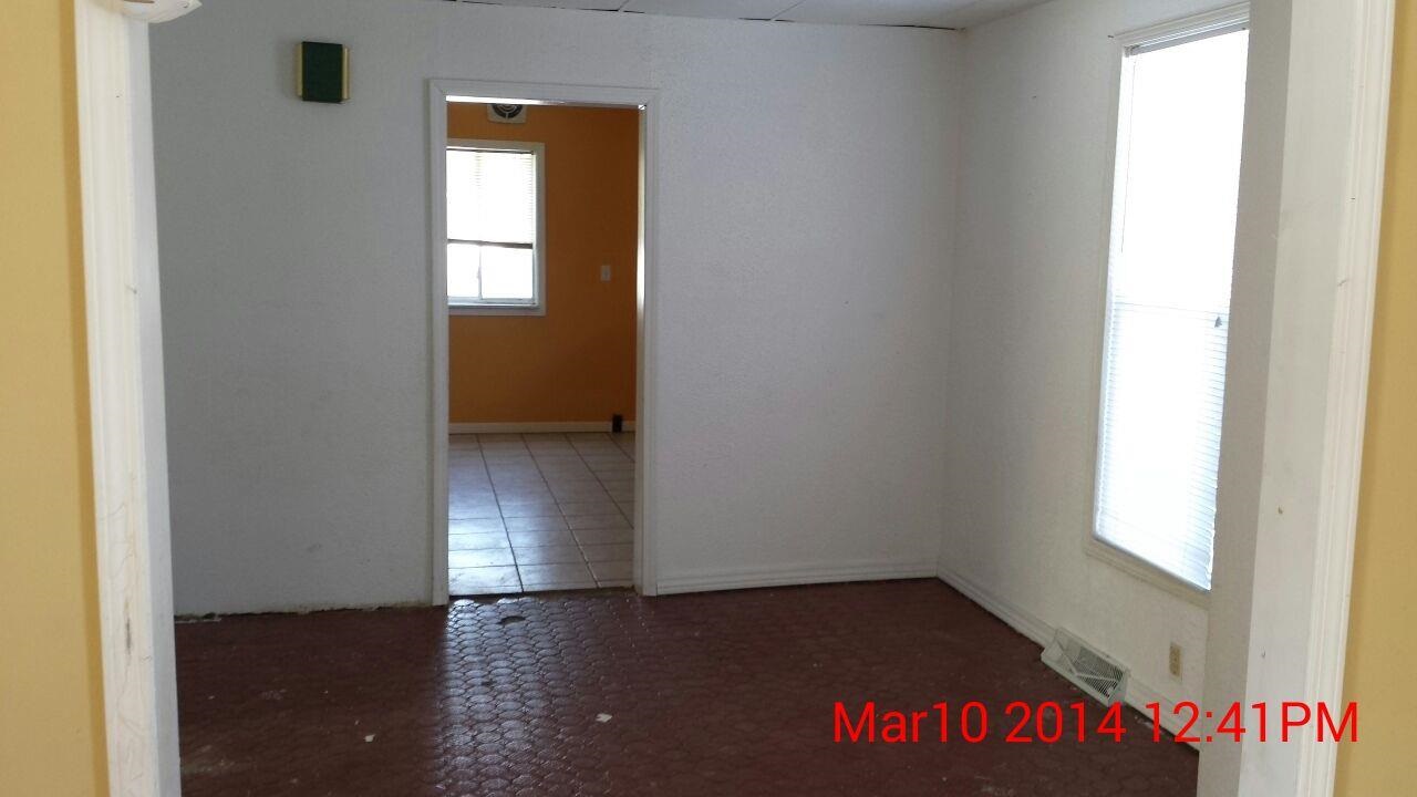 1617 Chapin St, South Bend, IN 46613 photo 9