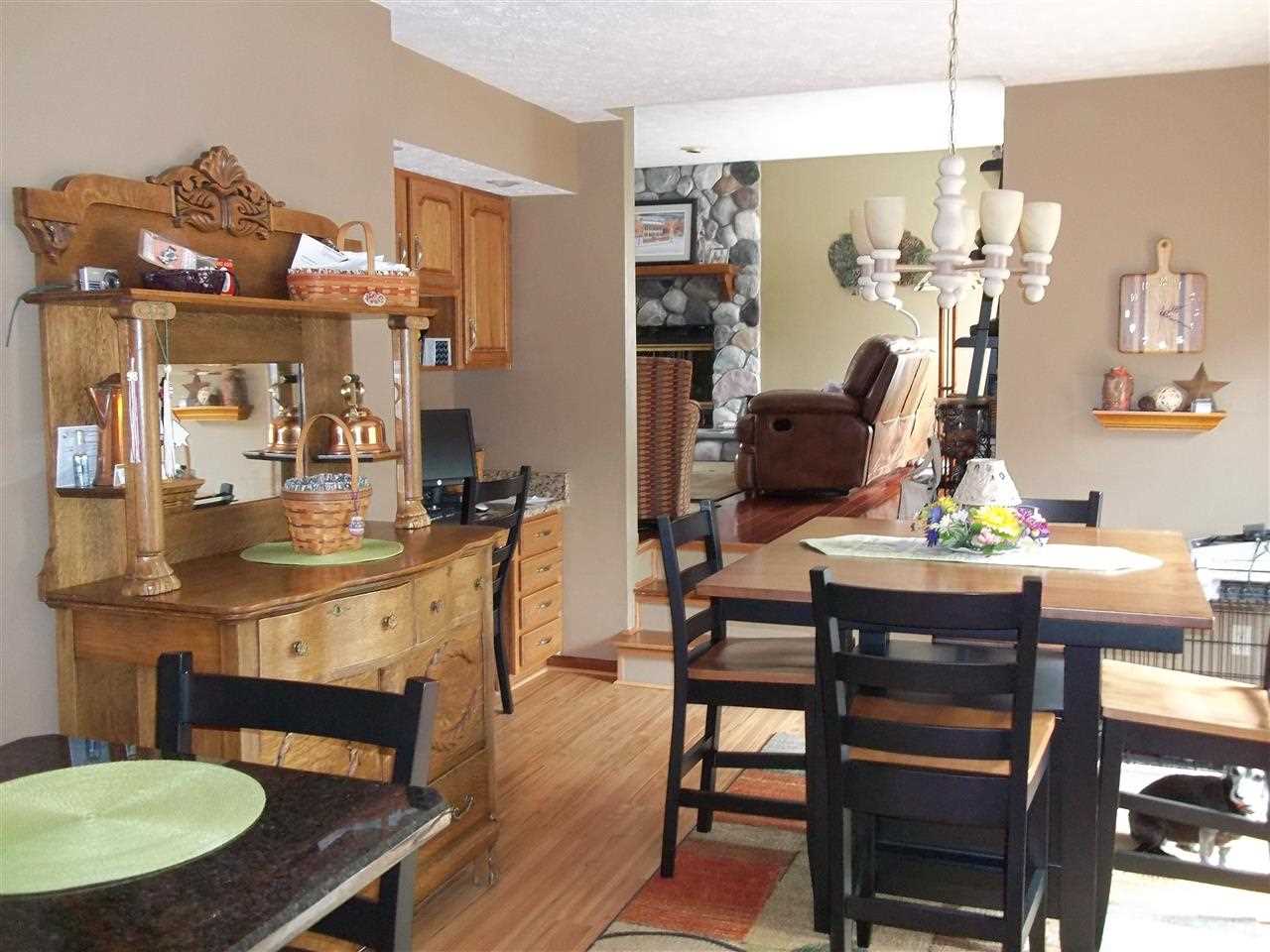 23170 Karington Ct, Elkhart, IN 46516 photo 11