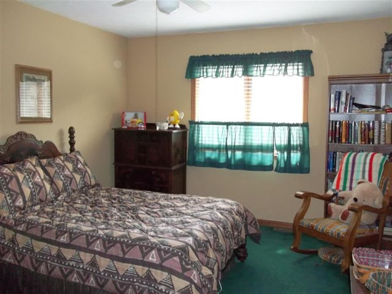 23170 Karington Ct, Elkhart, IN 46516 photo 18