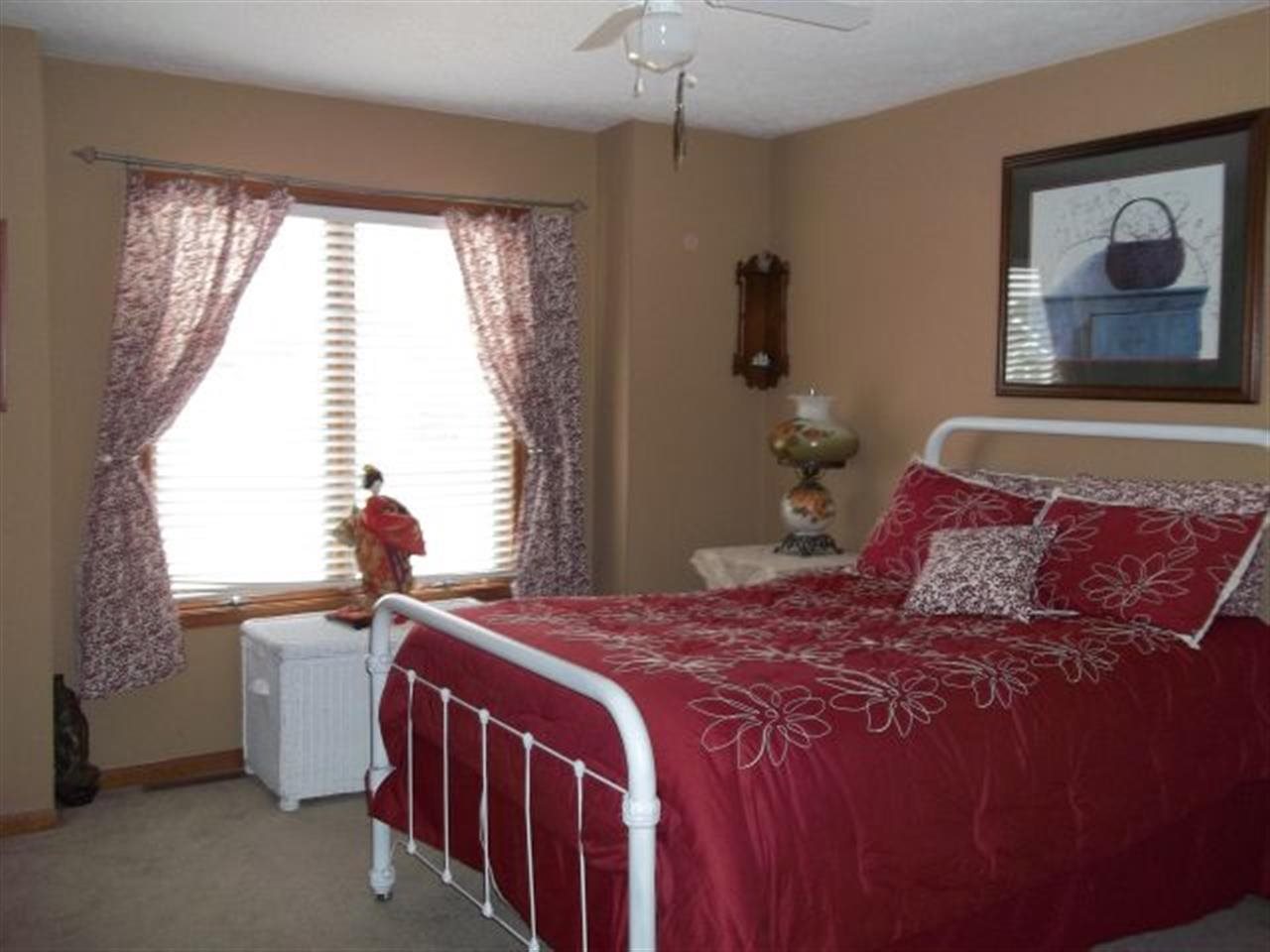 23170 Karington Ct, Elkhart, IN 46516 photo 16