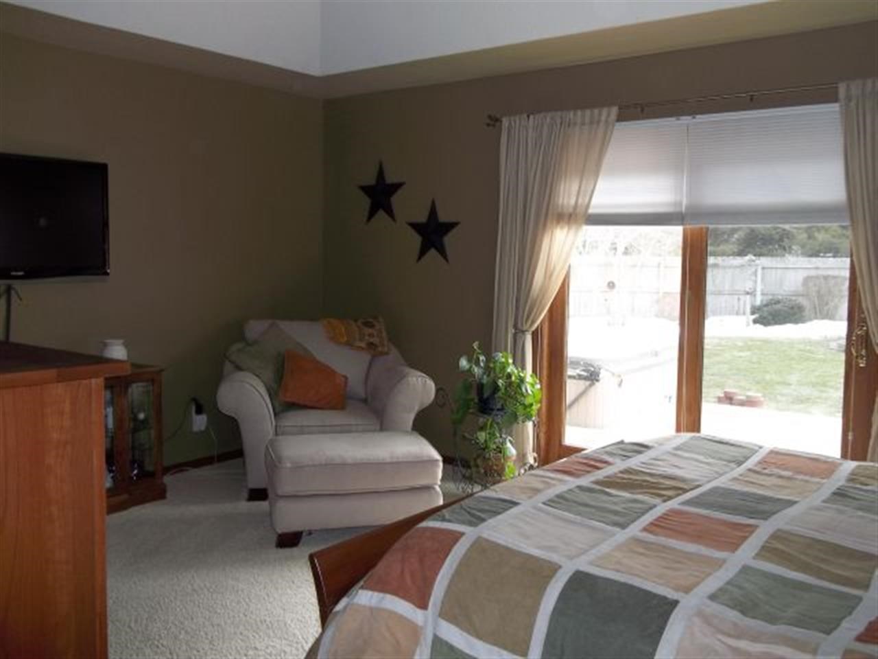 23170 Karington Ct, Elkhart, IN 46516 photo 14