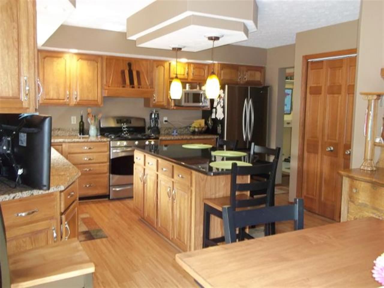 23170 Karington Ct, Elkhart, IN 46516 photo 9