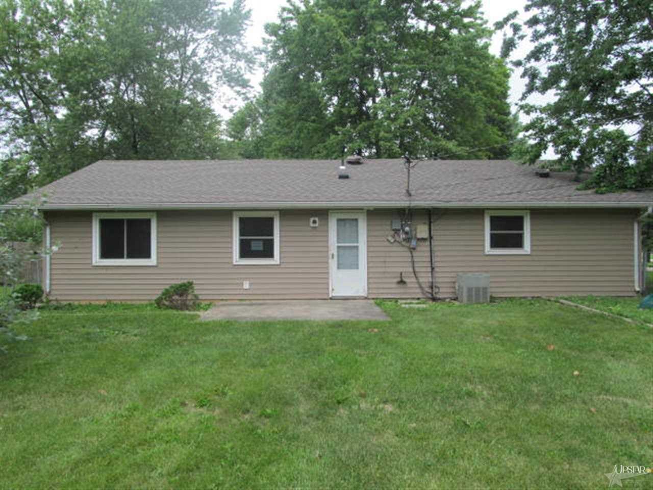 7120 Karen Ct, Fort Wayne, IN 46835 photo 2