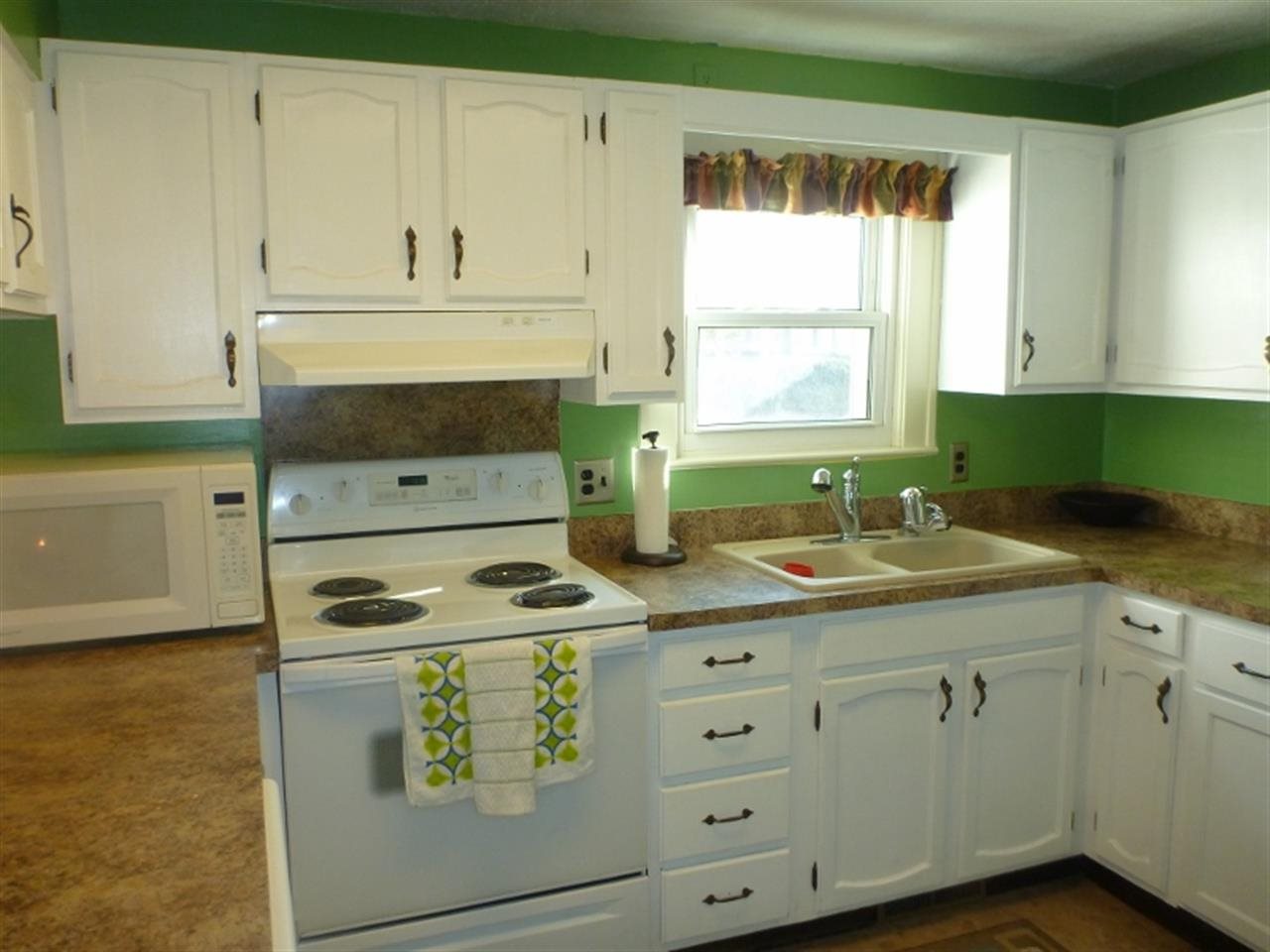 312 S Main St, Middlebury, IN 46540 photo 11