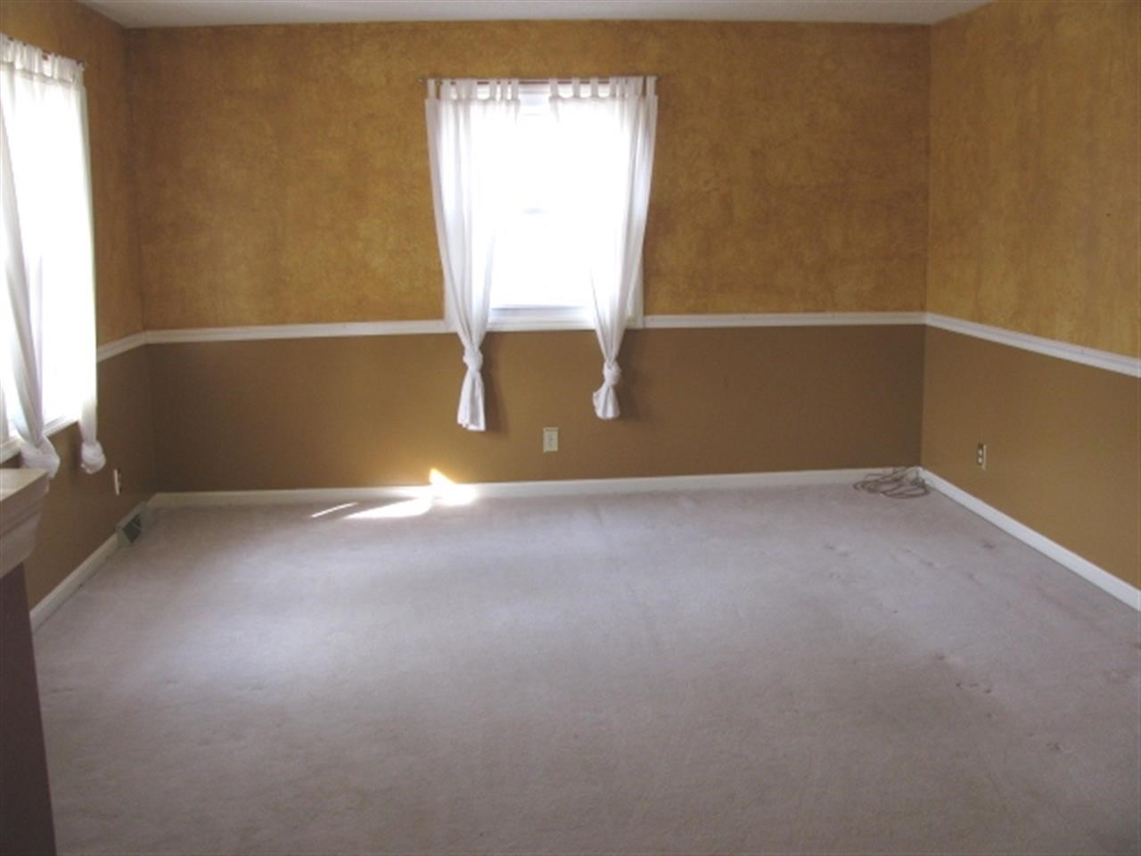 429 Roosevelt Dr, Mount Vernon, IN 47620 photo 2