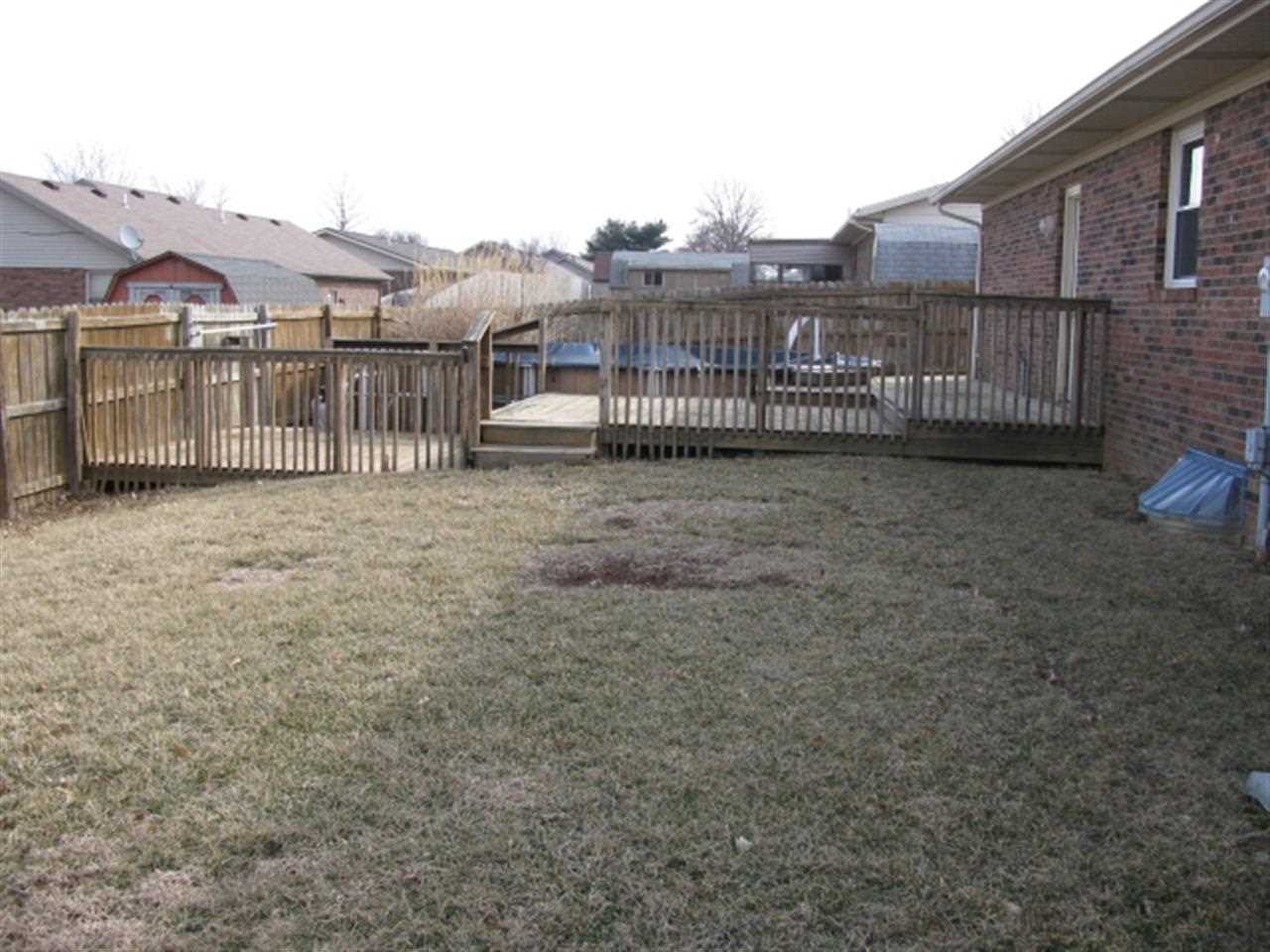 429 Roosevelt Dr, Mount Vernon, IN 47620 photo 19