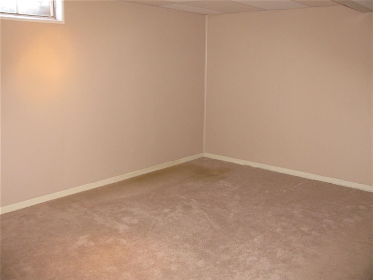 429 Roosevelt Dr, Mount Vernon, IN 47620 photo 14