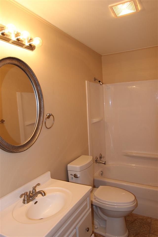 5834 N Kerth Ave, Evansville, IN 47711 photo 6