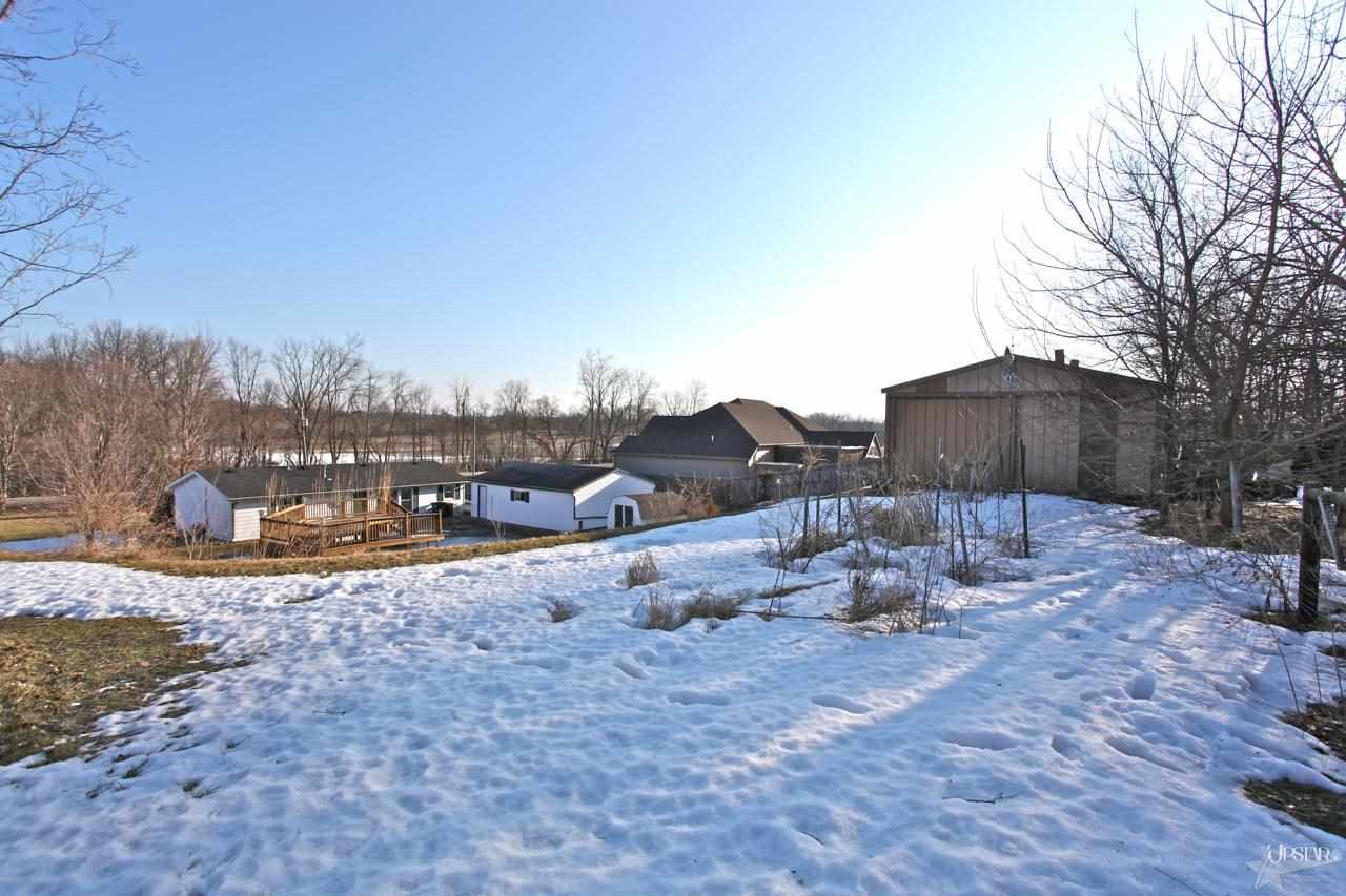 1105 W Till Rd, Fort Wayne, IN 46825 photo 12