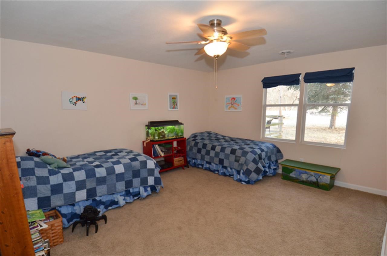 23781 Keller Rd, South Bend, IN 46628 photo 6