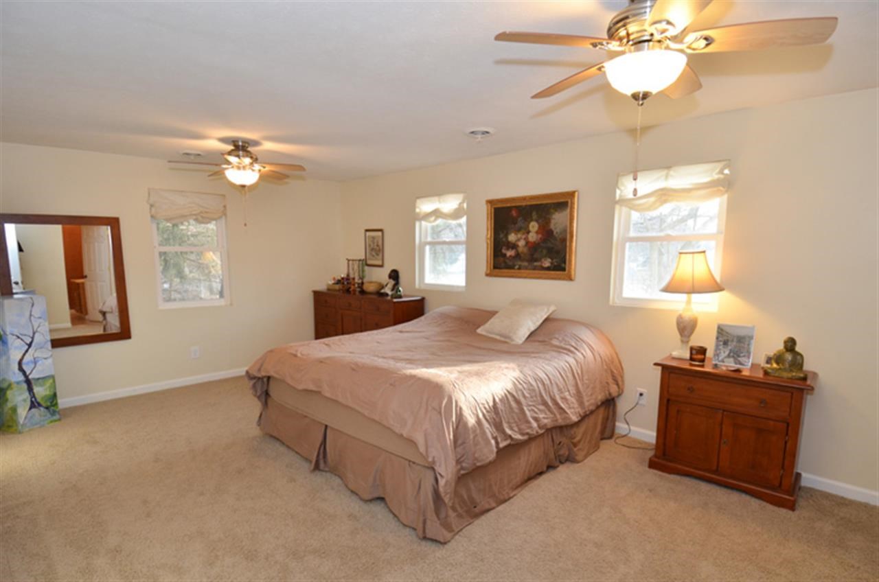23781 Keller Rd, South Bend, IN 46628 photo 5