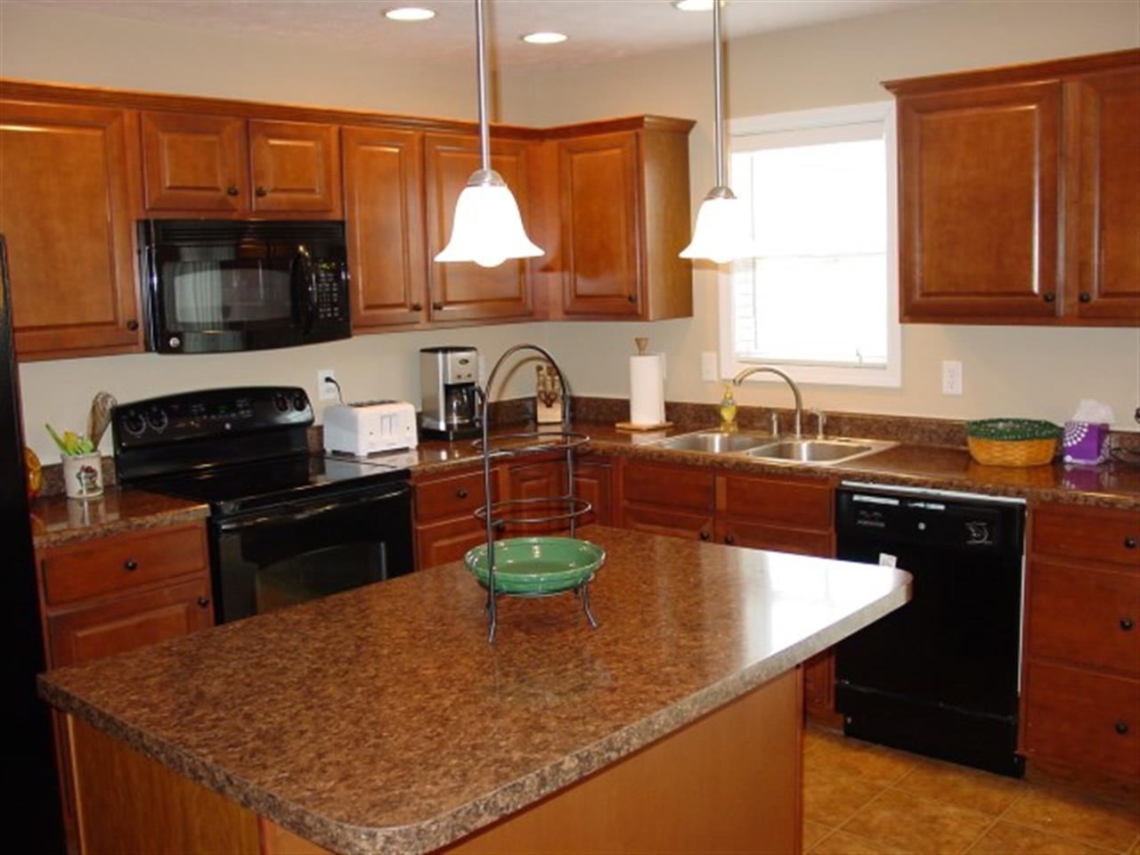 3950 Wolters Dr, Evansville, IN 47711 photo 10