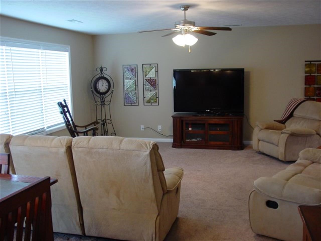 3950 Wolters Dr, Evansville, IN 47711 photo 6