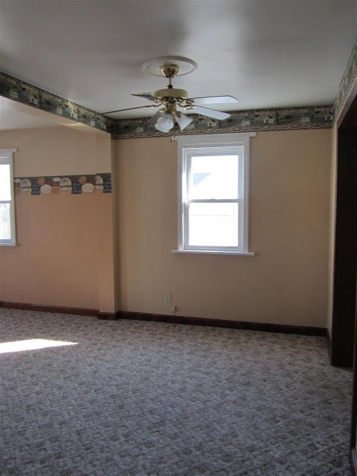 815 S 14th St, Goshen, IN 46526 photo 4