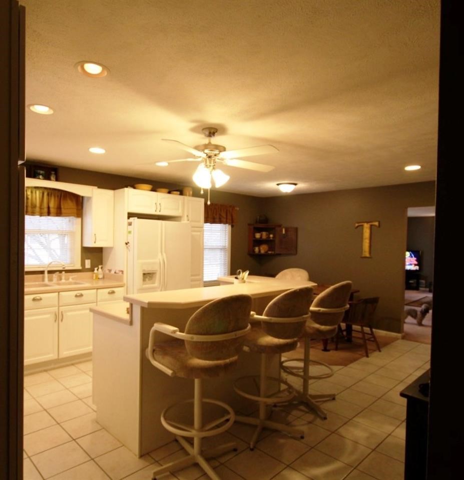418 W Water St, Newburgh, IN 47630 photo 5