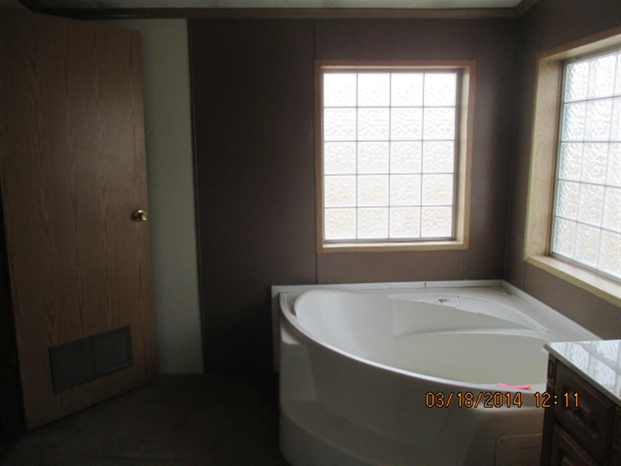 5620 S 450 E, Peru, IN 46970 photo 11