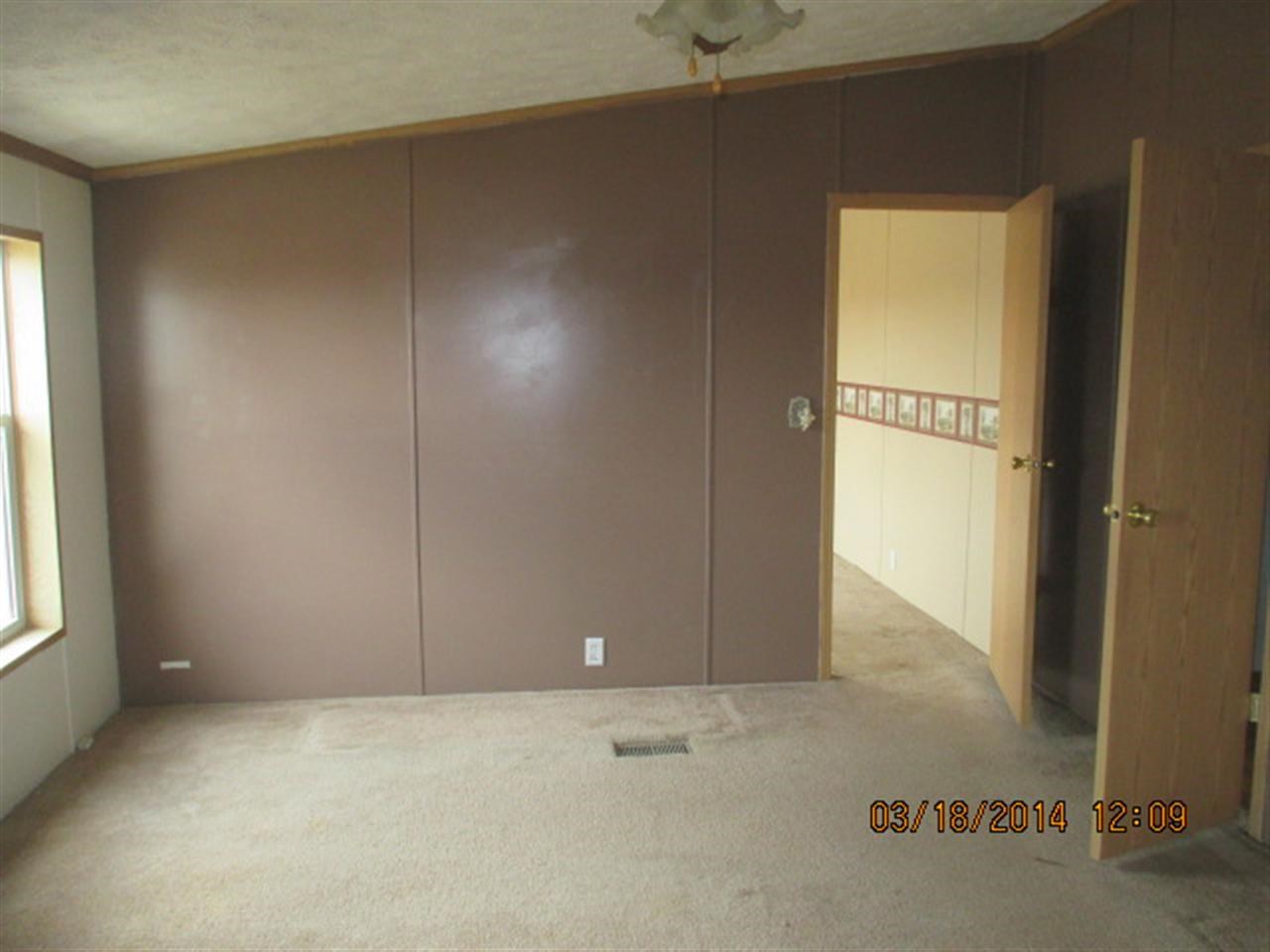 5620 S 450 E, Peru, IN 46970 photo 10