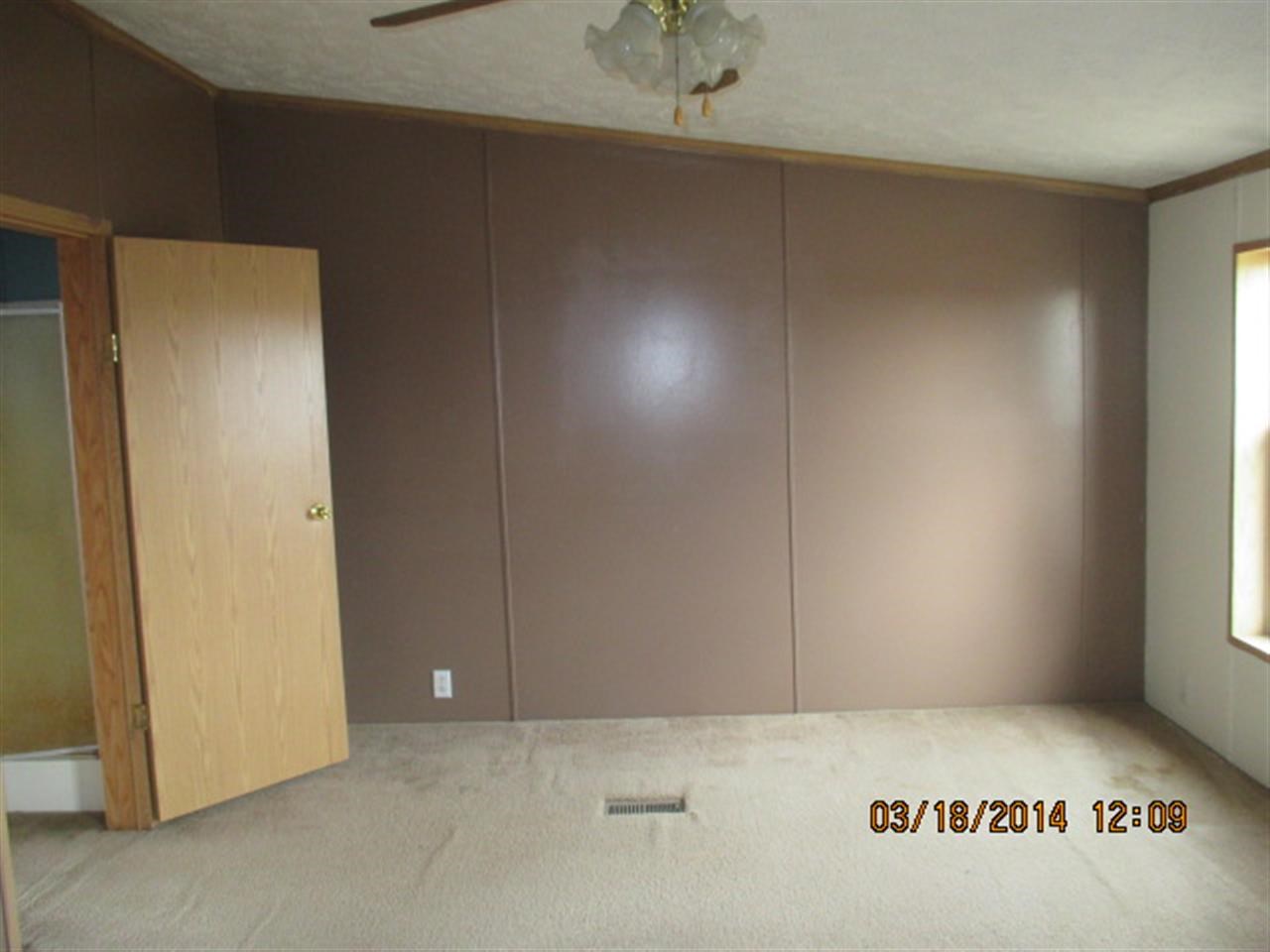 5620 S 450 E, Peru, IN 46970 photo 9