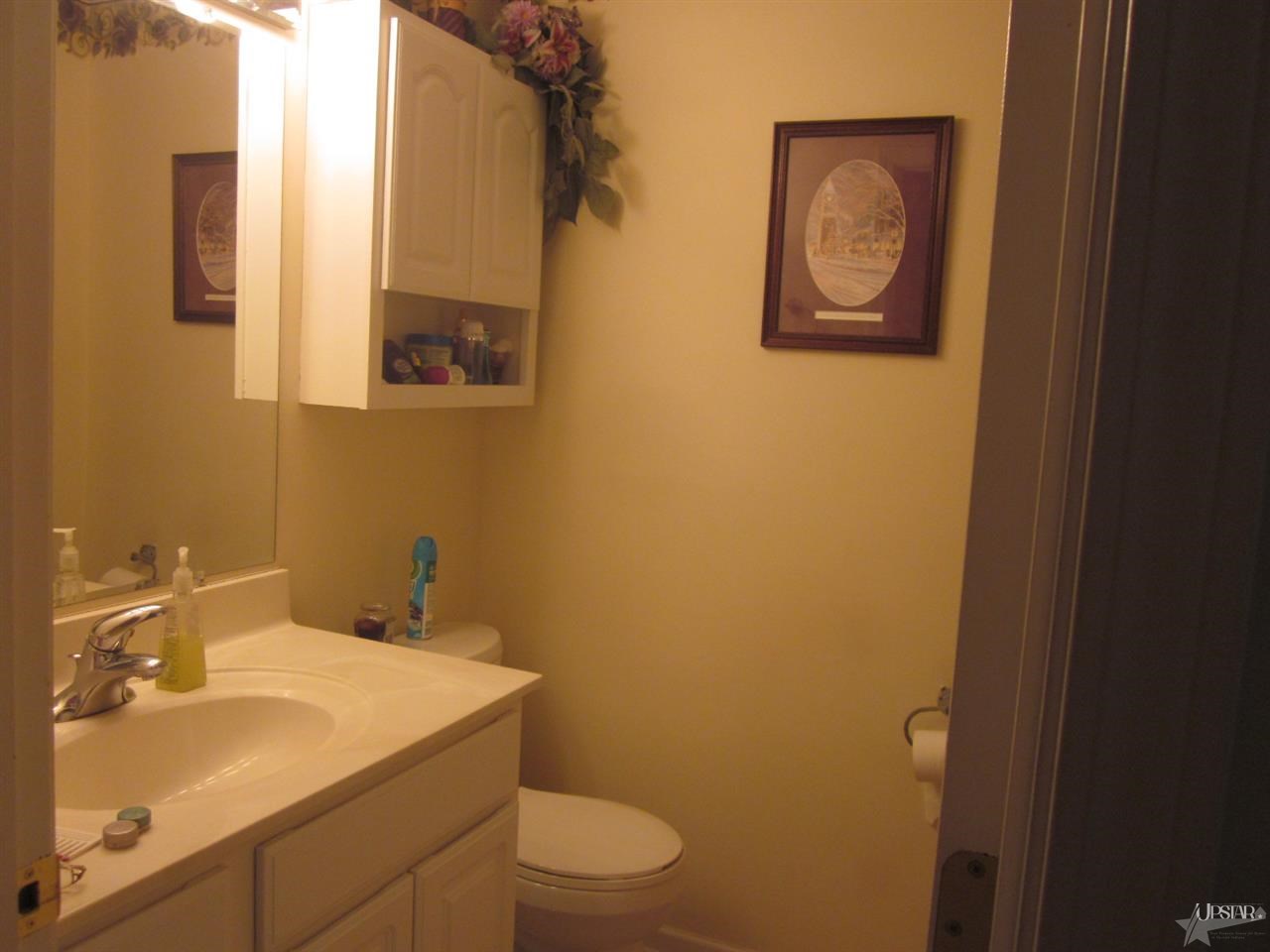 8110 Redstone Dr, Fort Wayne, IN 46835 photo 7
