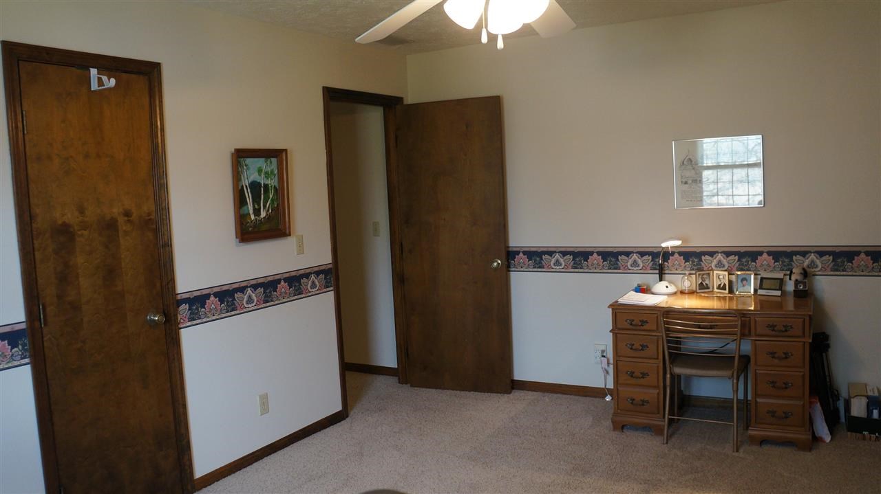 8224 Woodbriar Dr, Evansville, IN 47715 photo 19