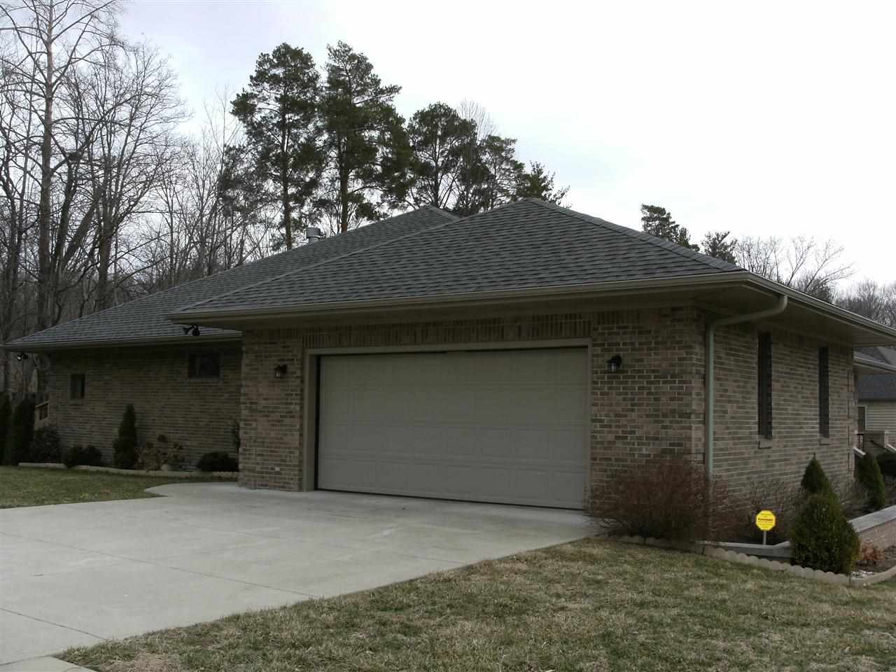 1596 S Andrew Cir, Bloomington, IN 47401 photo 2