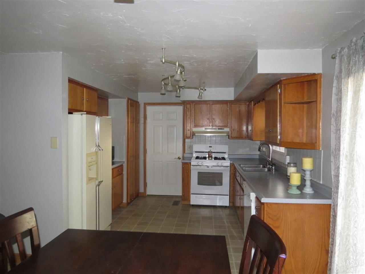 115 Ridgeview Pl, Bluffton, IN 46714 photo 6