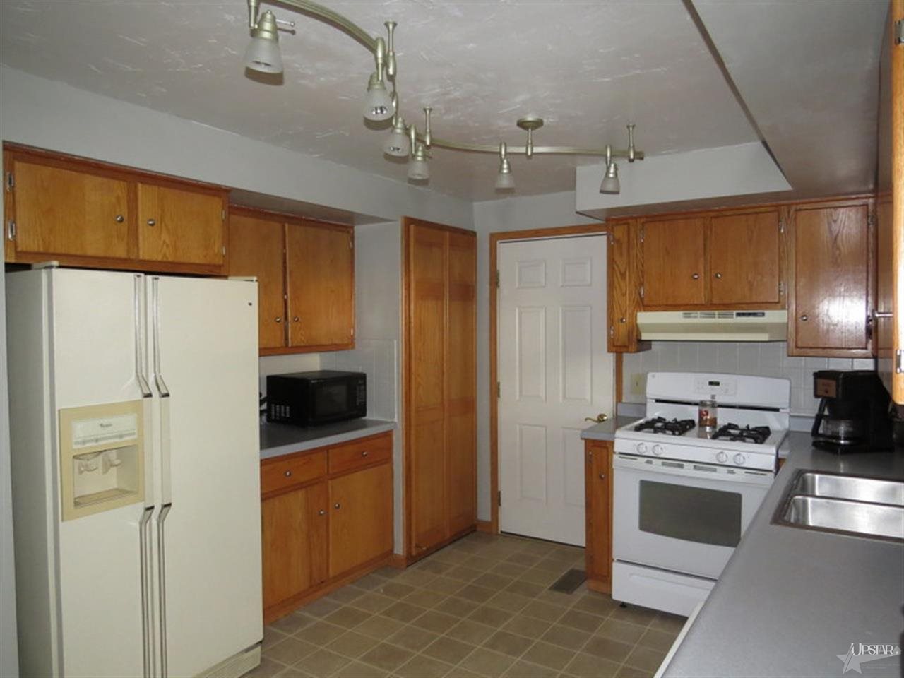 115 Ridgeview Pl, Bluffton, IN 46714 photo 7