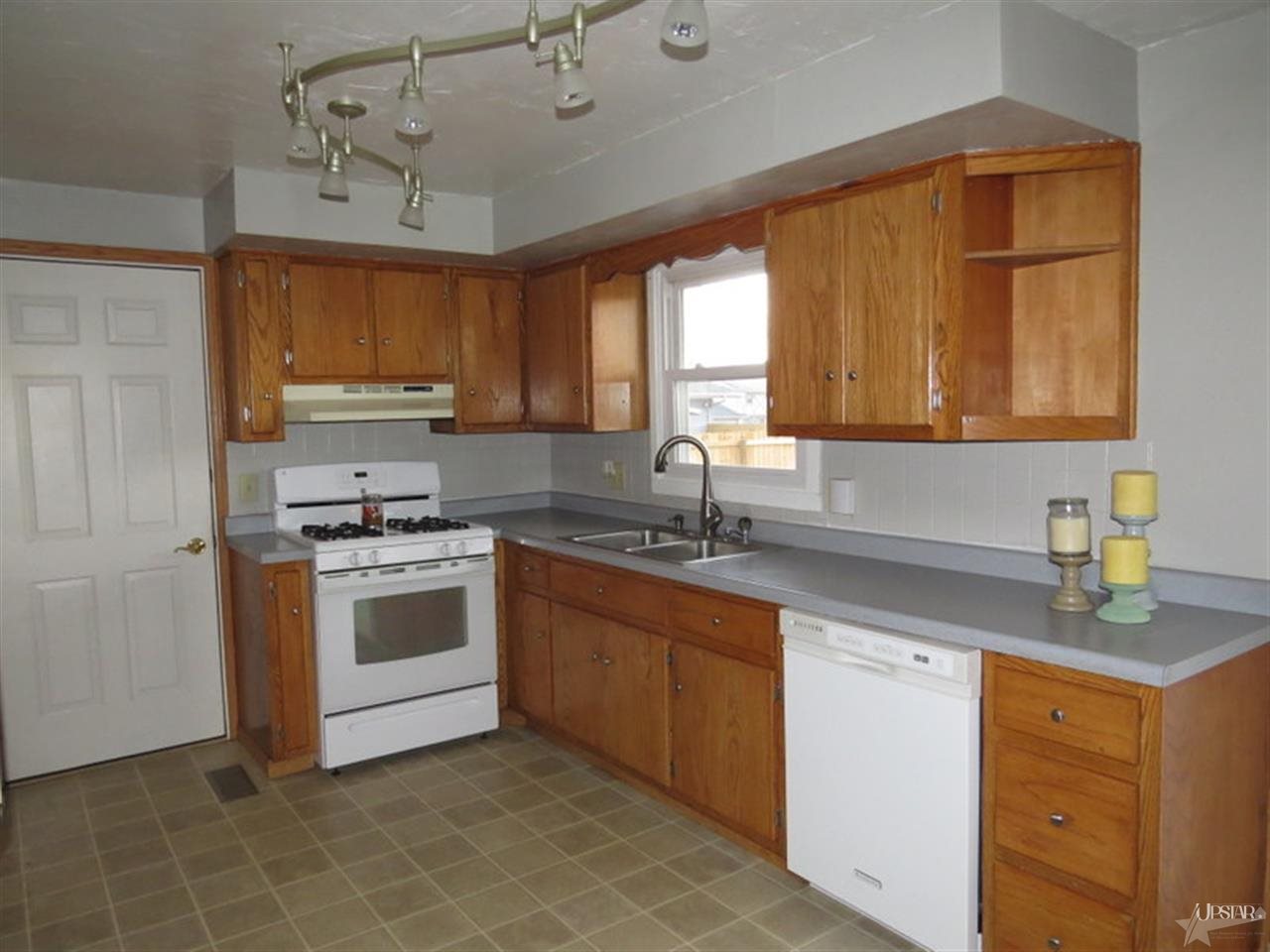 115 Ridgeview Pl, Bluffton, IN 46714 photo 8