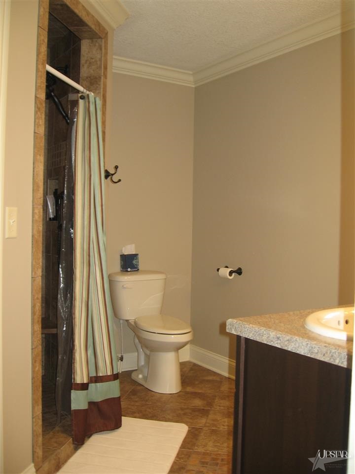 2420 E Whispering Trl, Columbia City, IN 46725 photo 20