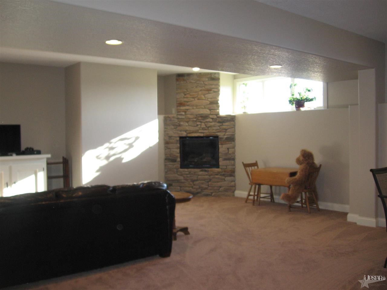 2420 E Whispering Trl, Columbia City, IN 46725 photo 26
