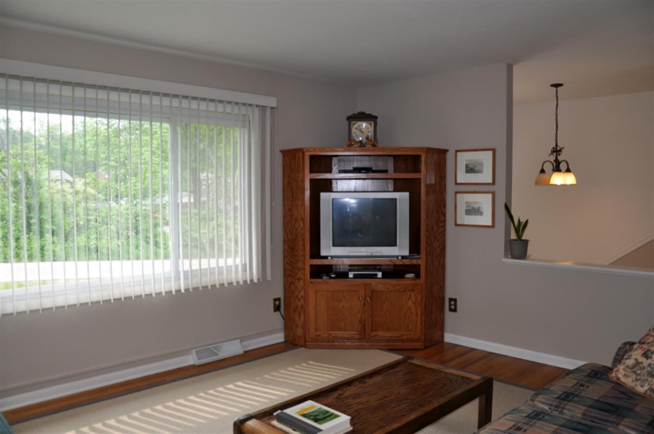 4225 E Stephens Dr, Bloomington, IN 47408 photo 6
