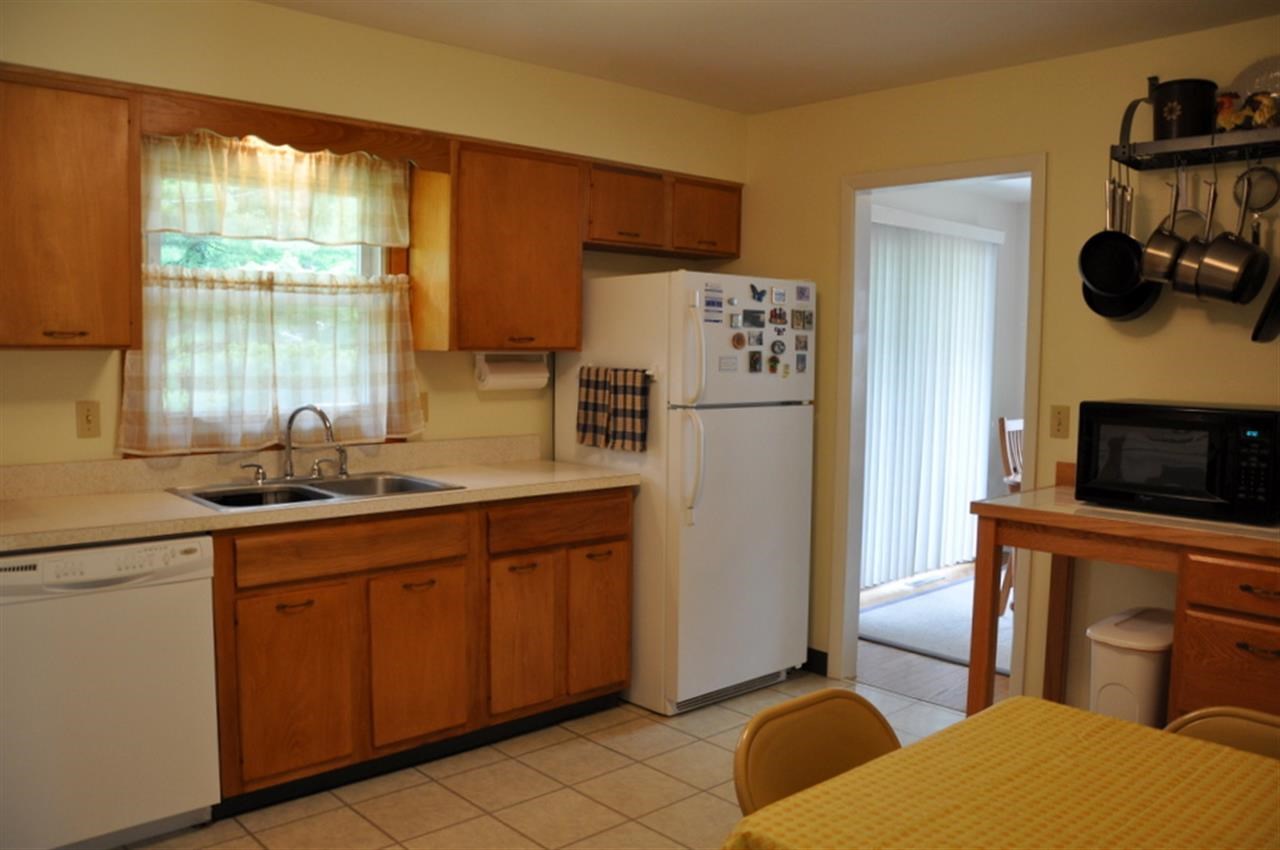 4225 E Stephens Dr, Bloomington, IN 47408 photo 10