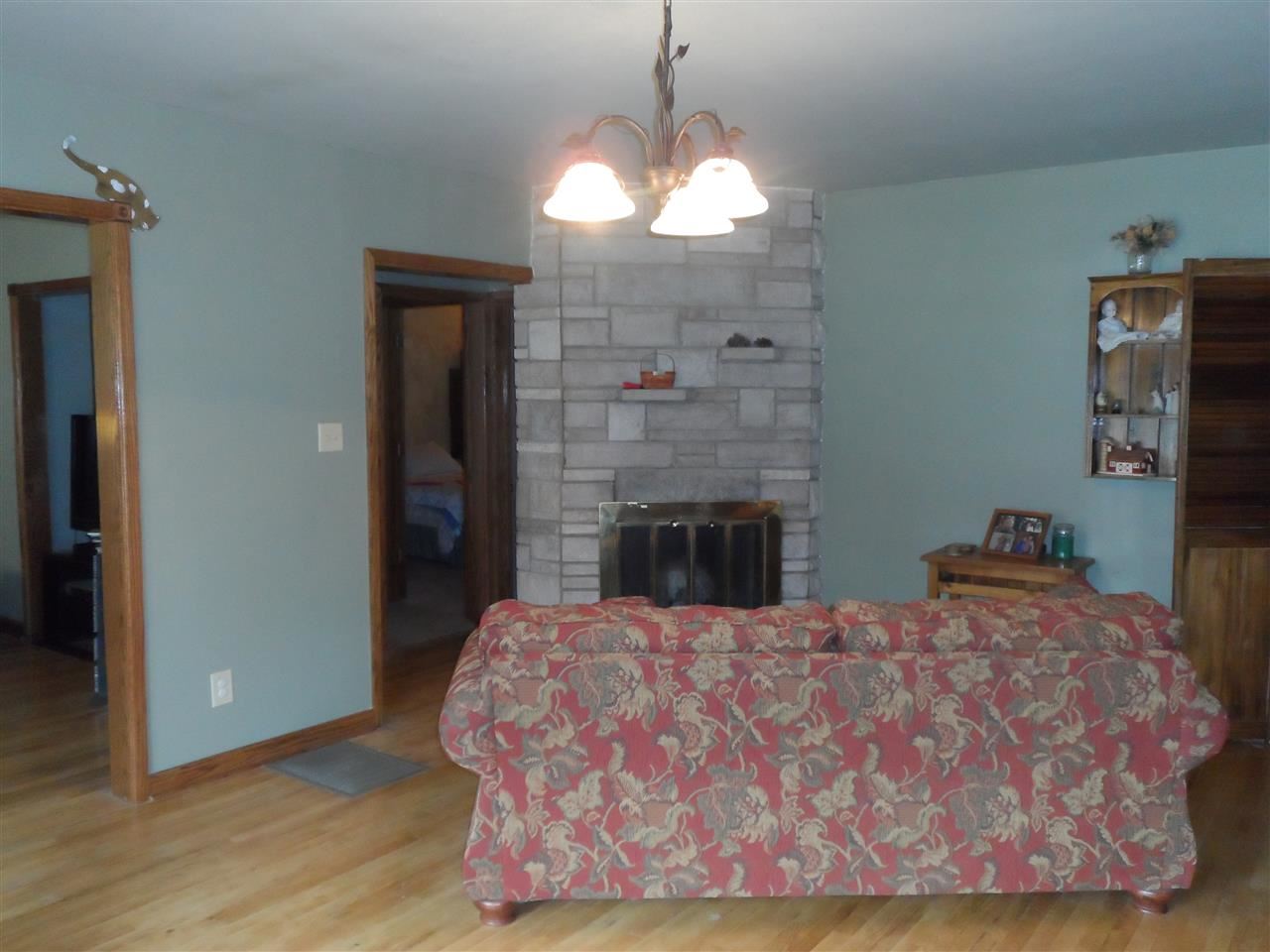 8 Douglas Dr, Washington, IN 47501 photo 6