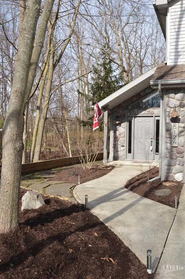 5126 Tall Timber Trl, Fort Wayne, IN 46804 photo 2