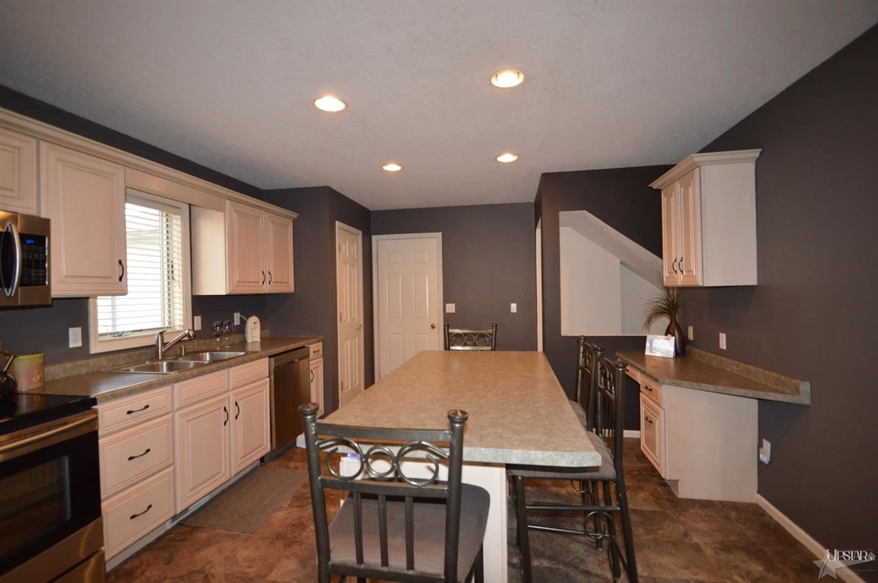 5126 Tall Timber Trl, Fort Wayne, IN 46804 photo 10