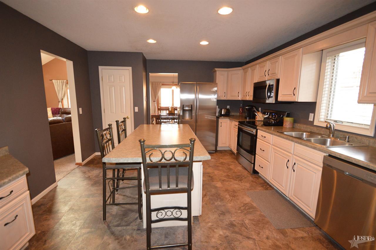 5126 Tall Timber Trl, Fort Wayne, IN 46804 photo 11