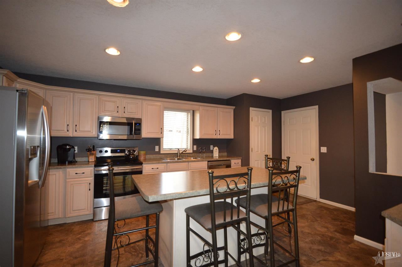 5126 Tall Timber Trl, Fort Wayne, IN 46804 photo 9