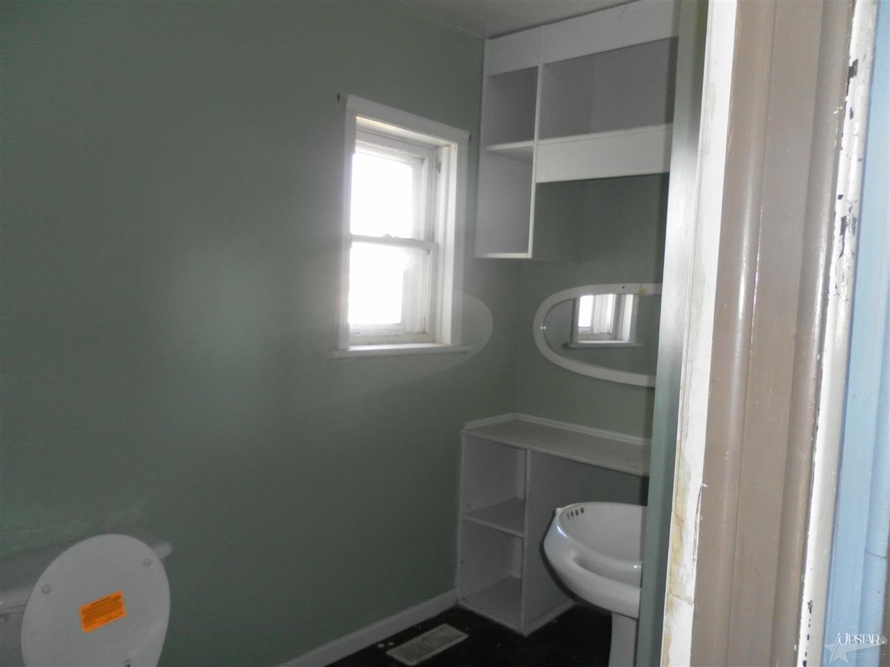 106 N Short St, Monroeville, IN 46773 photo 4