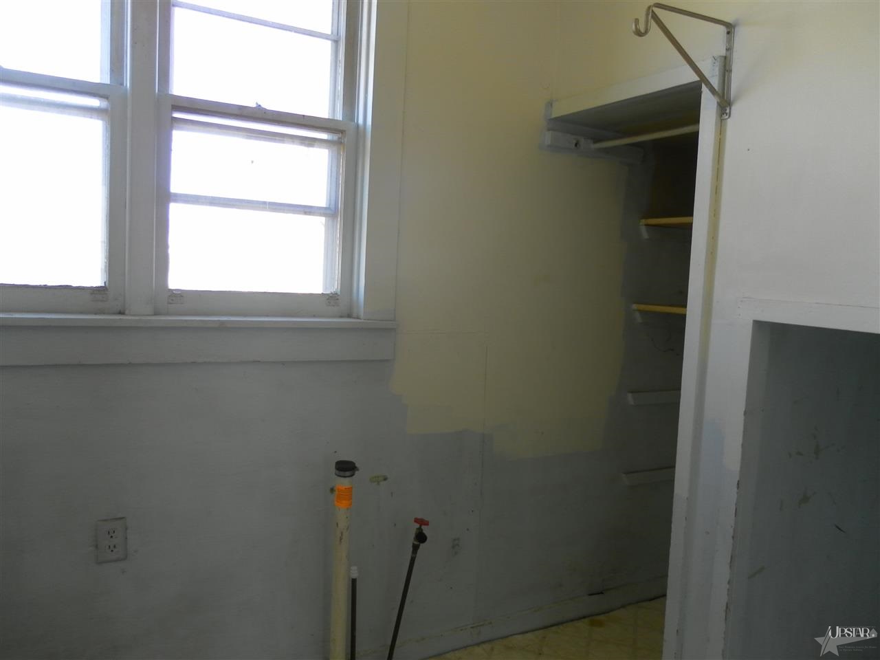 106 N Short St, Monroeville, IN 46773 photo 5