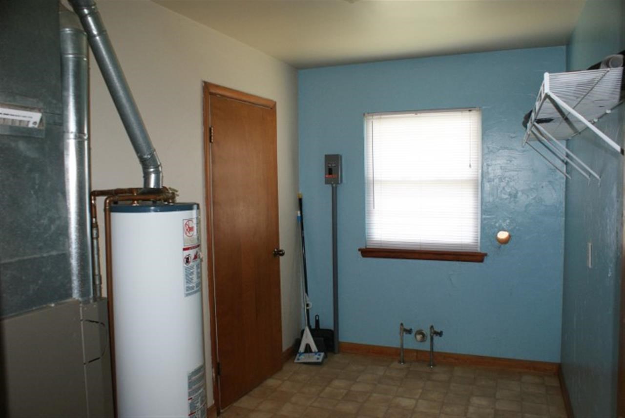 405 E Olmstead Ave, Evansville, IN 47711 photo 14