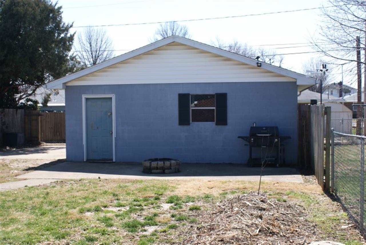 405 E Olmstead Ave, Evansville, IN 47711 photo 17