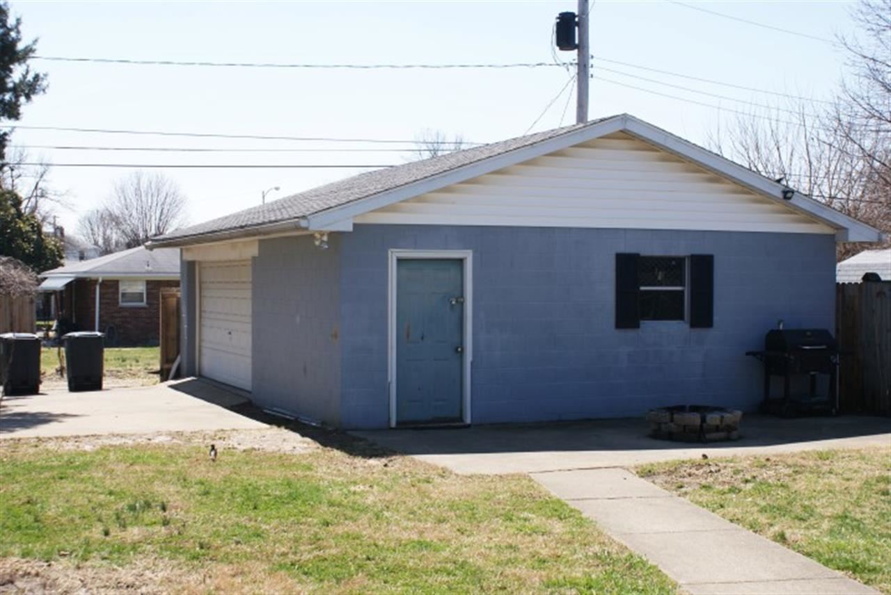 405 E Olmstead Ave, Evansville, IN 47711 photo 18