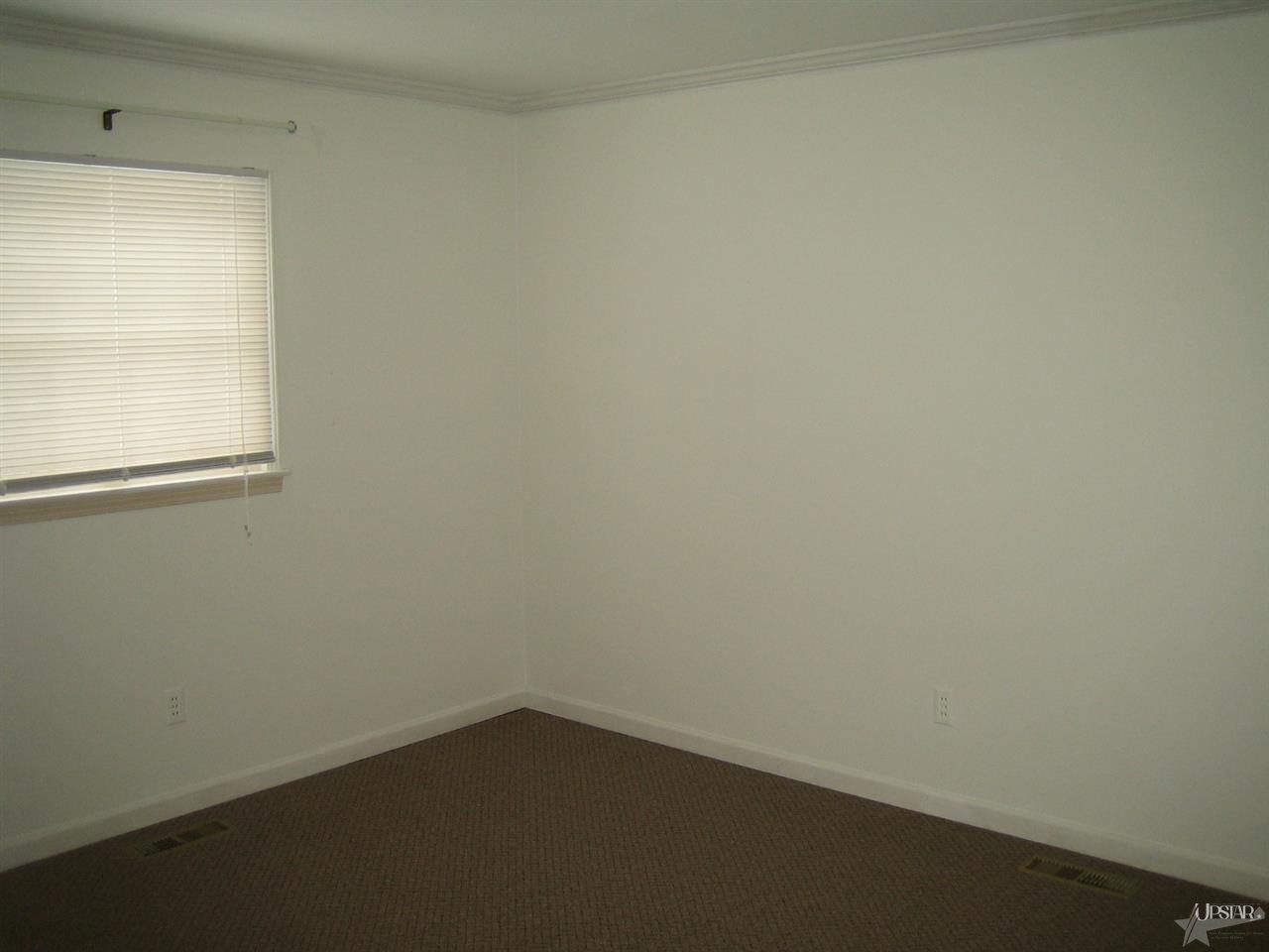 1027 Crestway Dr, Fort Wayne, IN 46819 photo 7